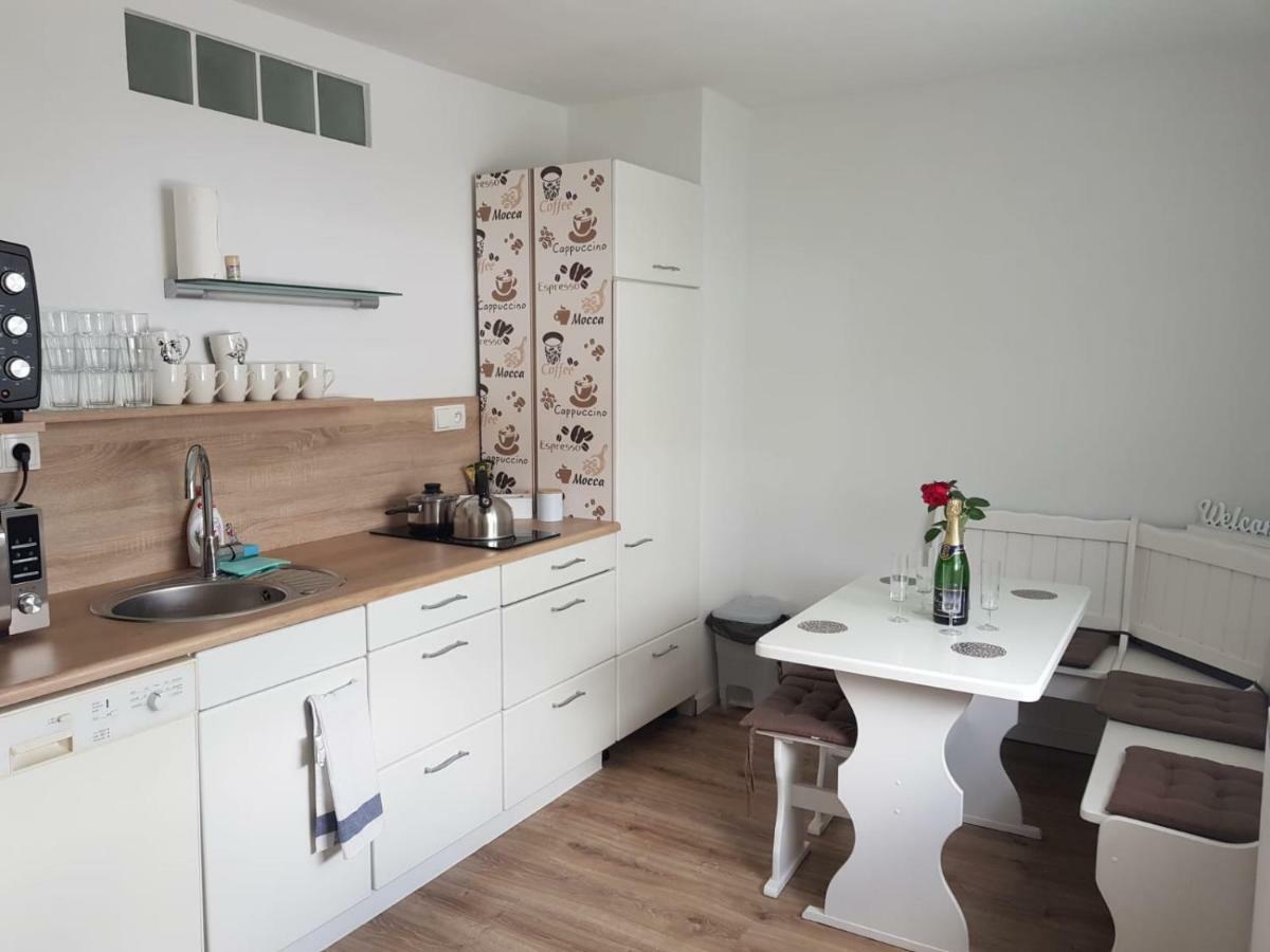 Aresko-Apartments Vidnava Eksteriør bilde
